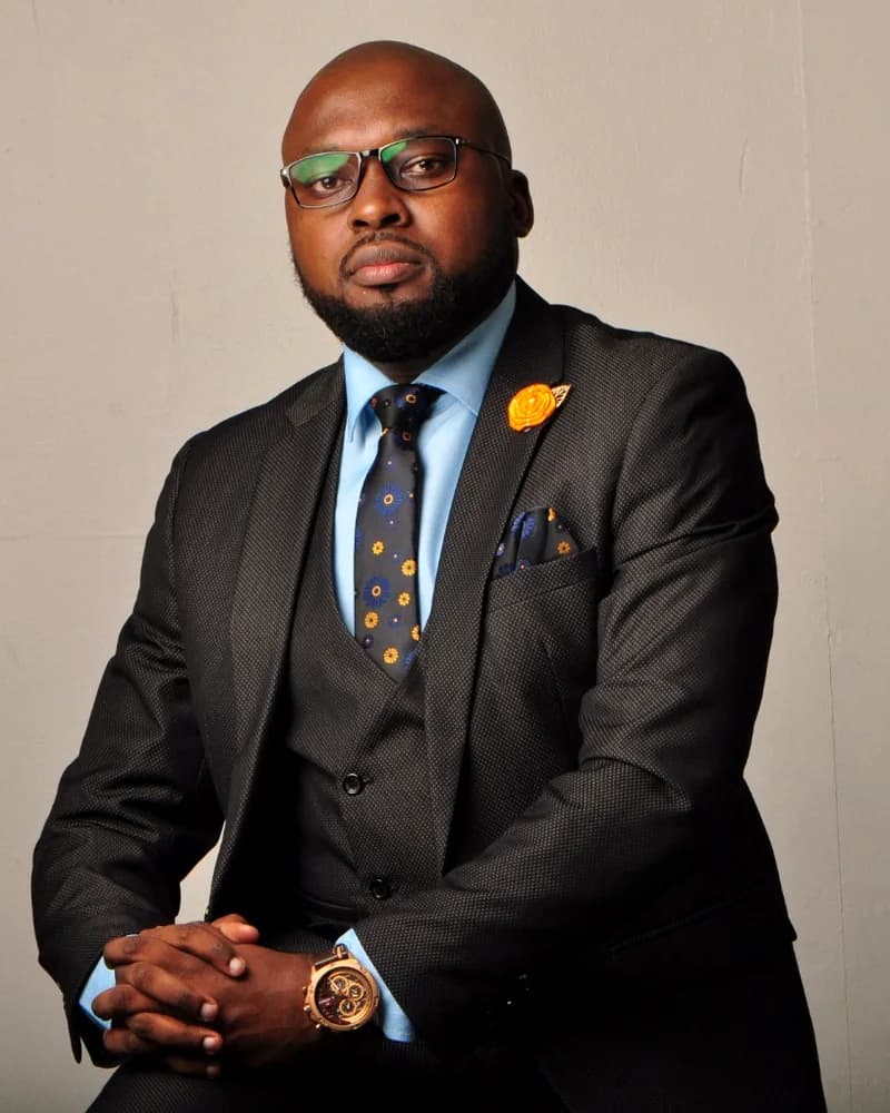 Portrait officiel d’Armand Gaetan Ngueti